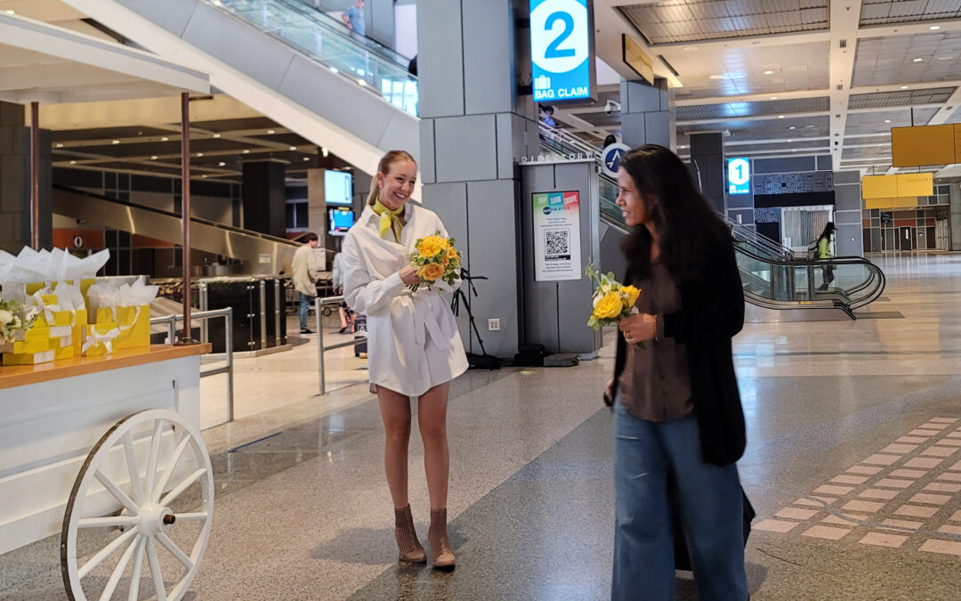 Kendra Scott Mother’s Day Flower Giveaway Experiential -AUS