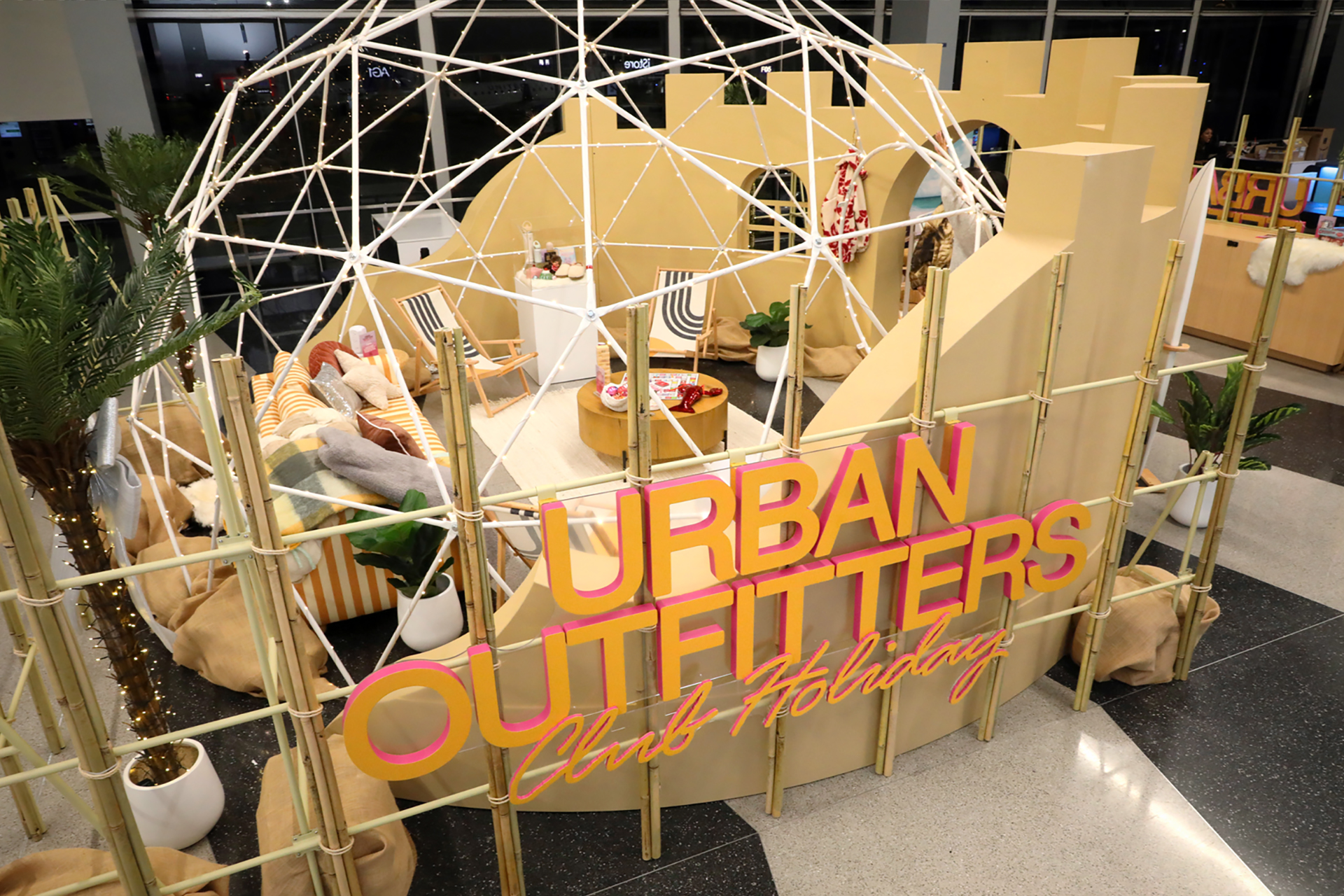 Urban Outfitters Passenger Experience – Chicago (ORD)