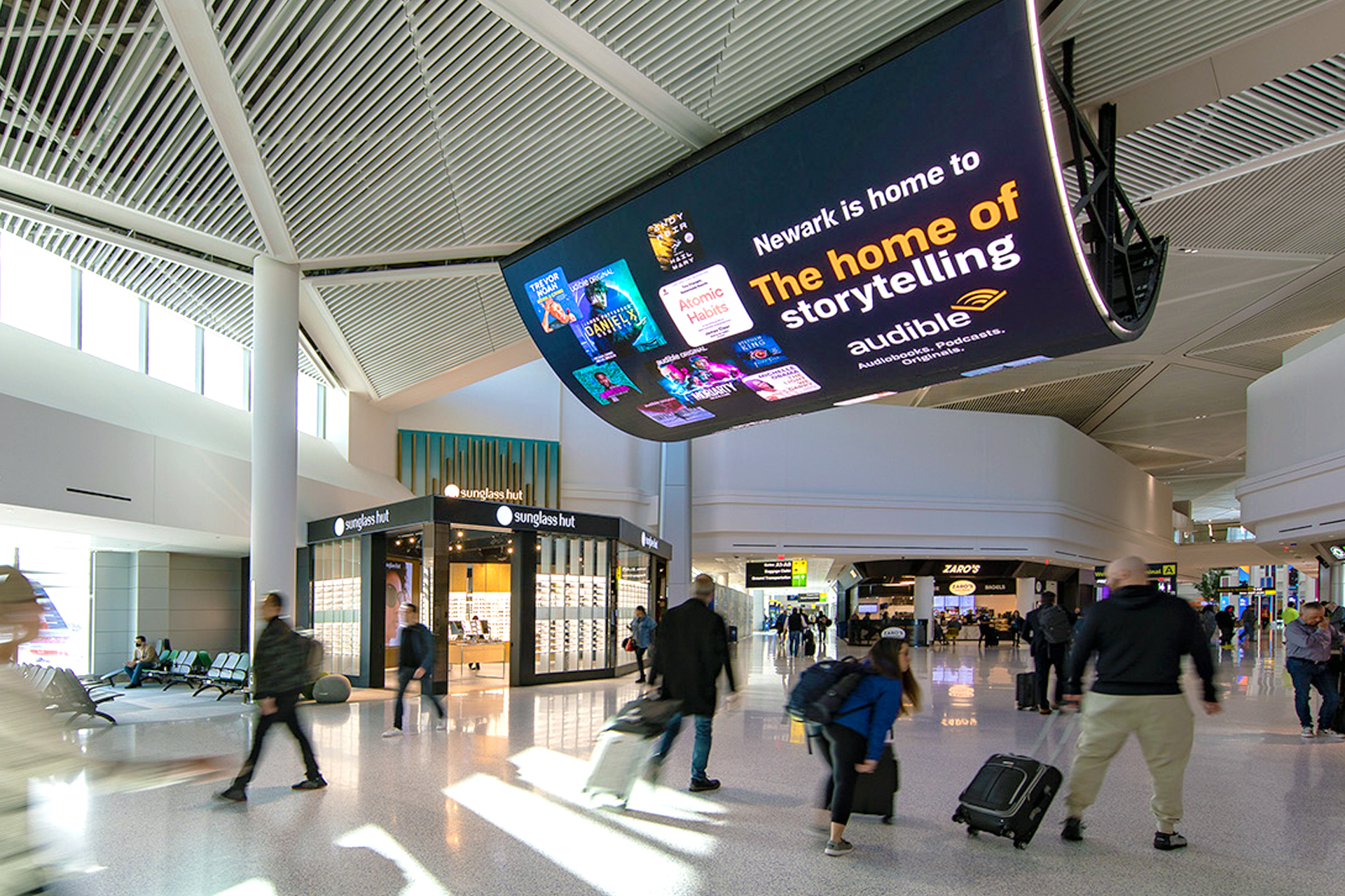 Iconic Digital Umbrella – Newark (EWR)